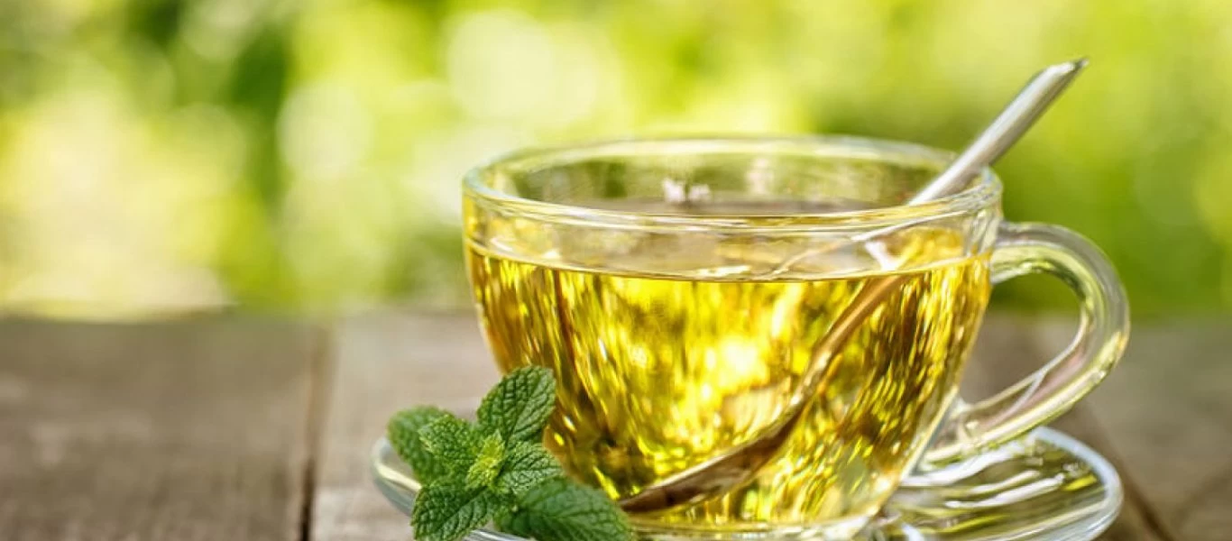 Αυτό είναι το φυσικό ρόφημα που βοηθά στην αντιμετώπιση της δυσπεψίας